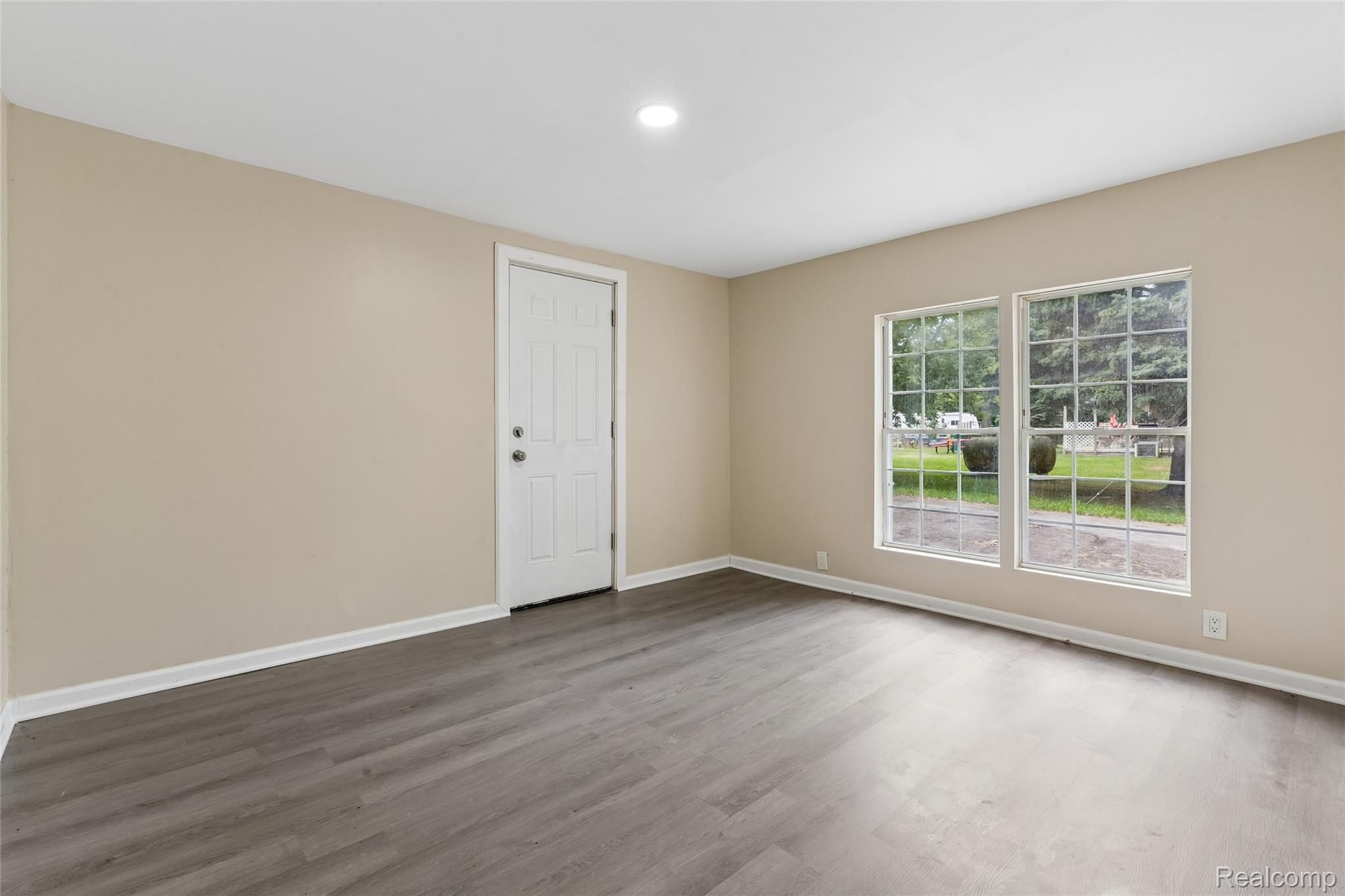 2362 Johnson Road North Branch, MI 48461 - Photo 23 of 43 photos_high_resolution_DSC09673.jpg