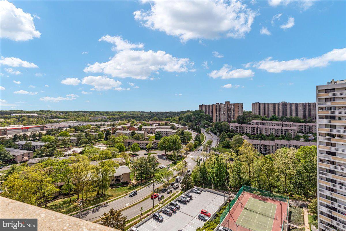 5911 Edsall Road, Unit PH02 Alexandria, VA 22304 - Photo 11 of 23