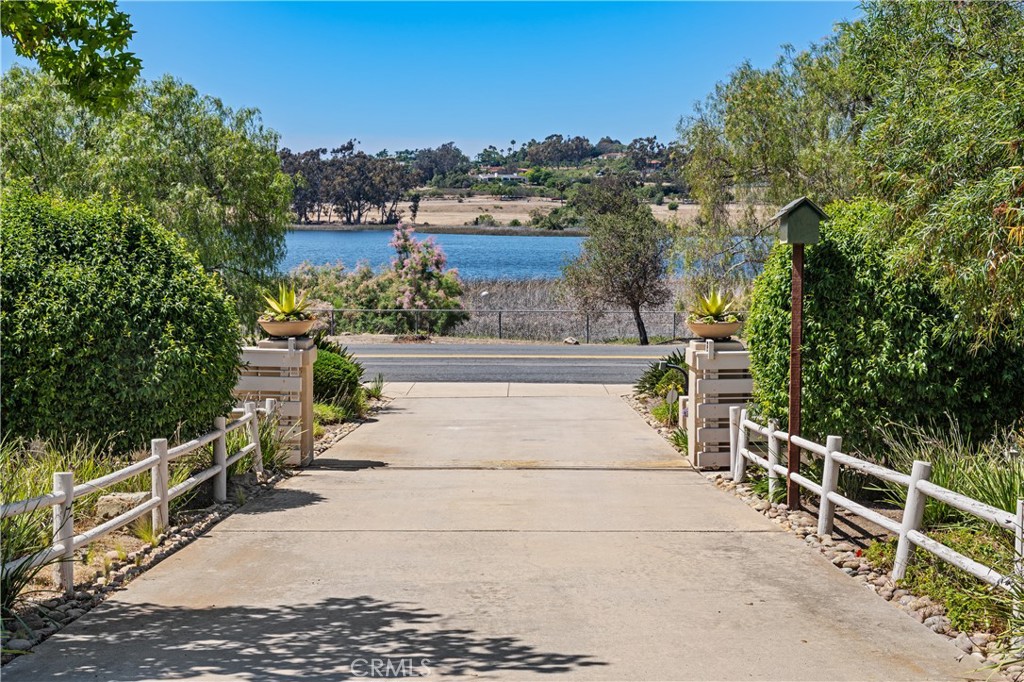 6533 Lago Lindo Rancho Santa Fe, CA 92067 - Photo 7 of 57 View to lake as you leave the property