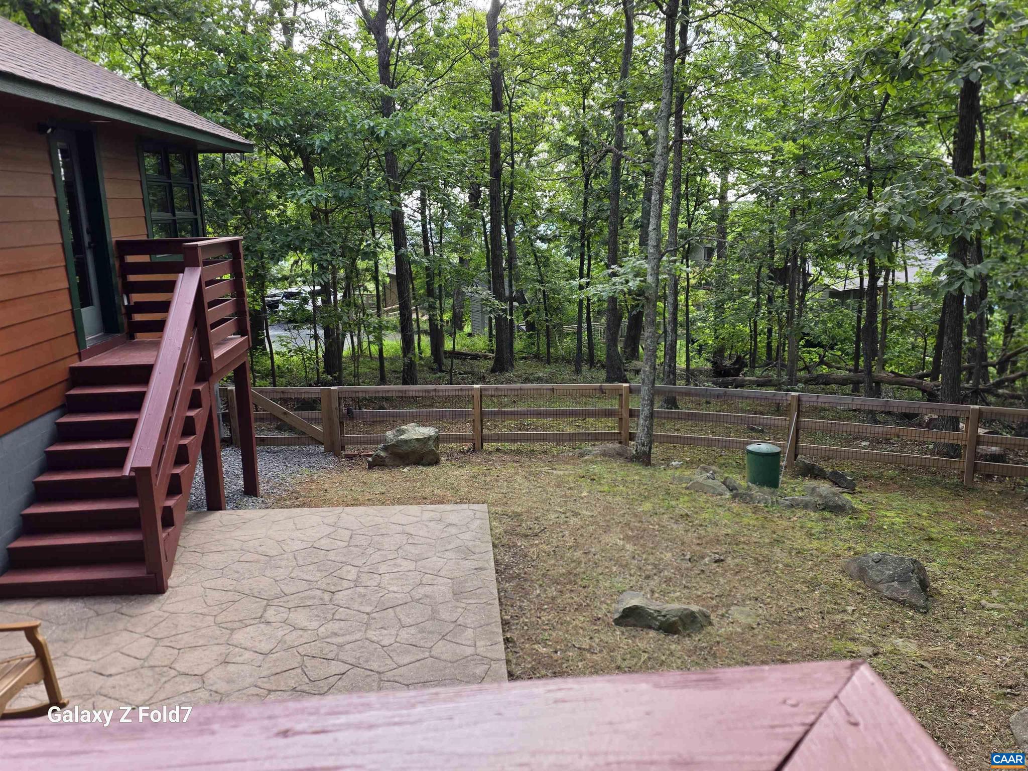 18 Grassy Overlook Wintergreen, VA 22967 - Photo 55 of 65 a backyard of a house with lots of green space