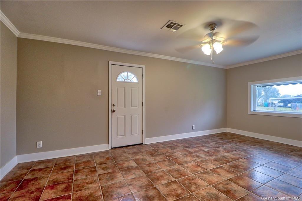 709 Topsy Road Lake Charles, LA 70607 - Photo 3 of 15