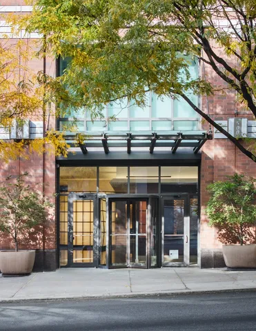 $5,995 | 500 West 56th Street, Unit 2005 | Hell's Kitchen