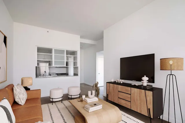 $5,995 | 500 West 56th Street, Unit 2005 | Hell's Kitchen