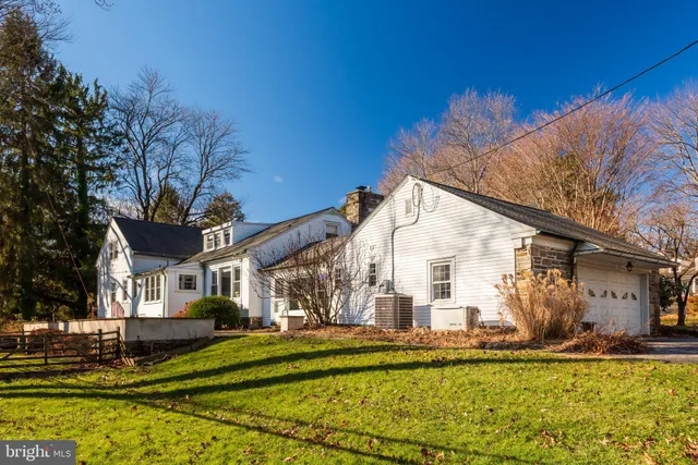 $1,375,000 | 1040 Great Springs Road, Bryn Mawr, PA 19010