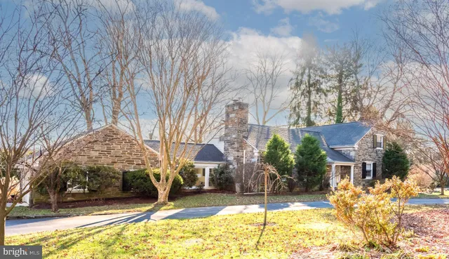 $1,375,000 | 1040 Great Springs Road, Bryn Mawr, PA 19010