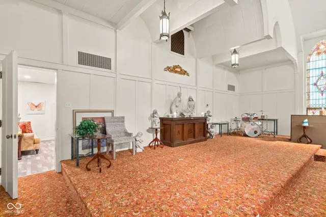 $275,000 | 102 North Kattman Avenue, Crothersville, IN 47229