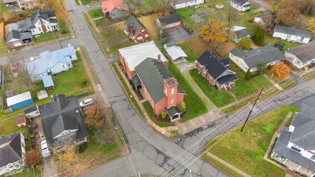 $275,000 | 102 North Kattman Avenue, Crothersville, IN 47229