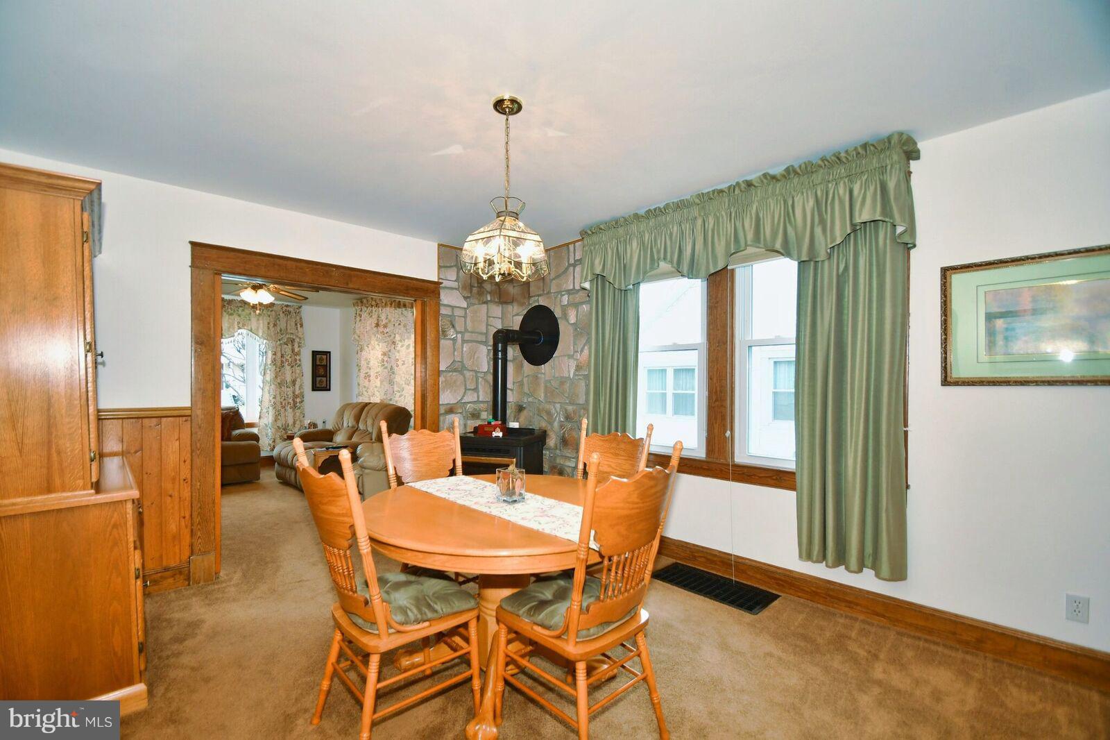 2804 Sparrows Point Road Baltimore, MD 21219 - Photo 14 of 47 Dining Room