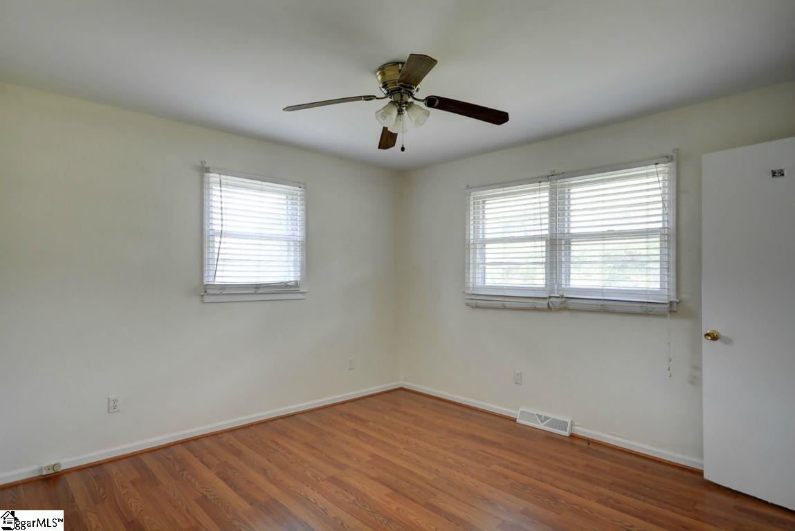 100 Incline Street Marietta, SC 29661 - Photo 16 of 30 Gallery Image 16