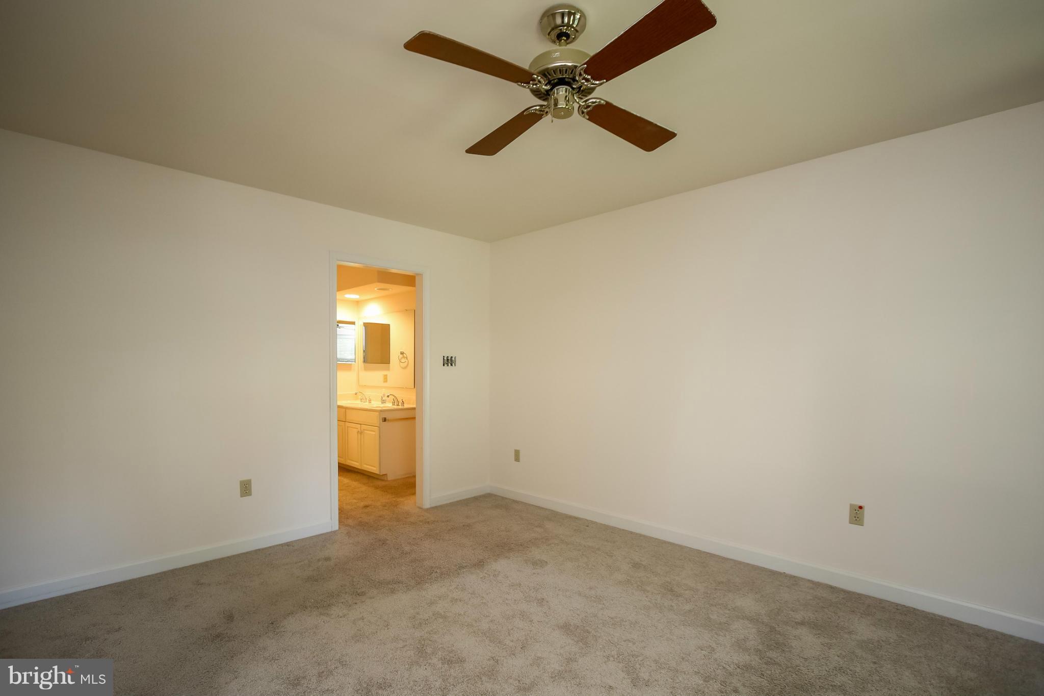2446 Five Shillings Road Frederick, MD 21701 - Photo 18 of 30 an empty room