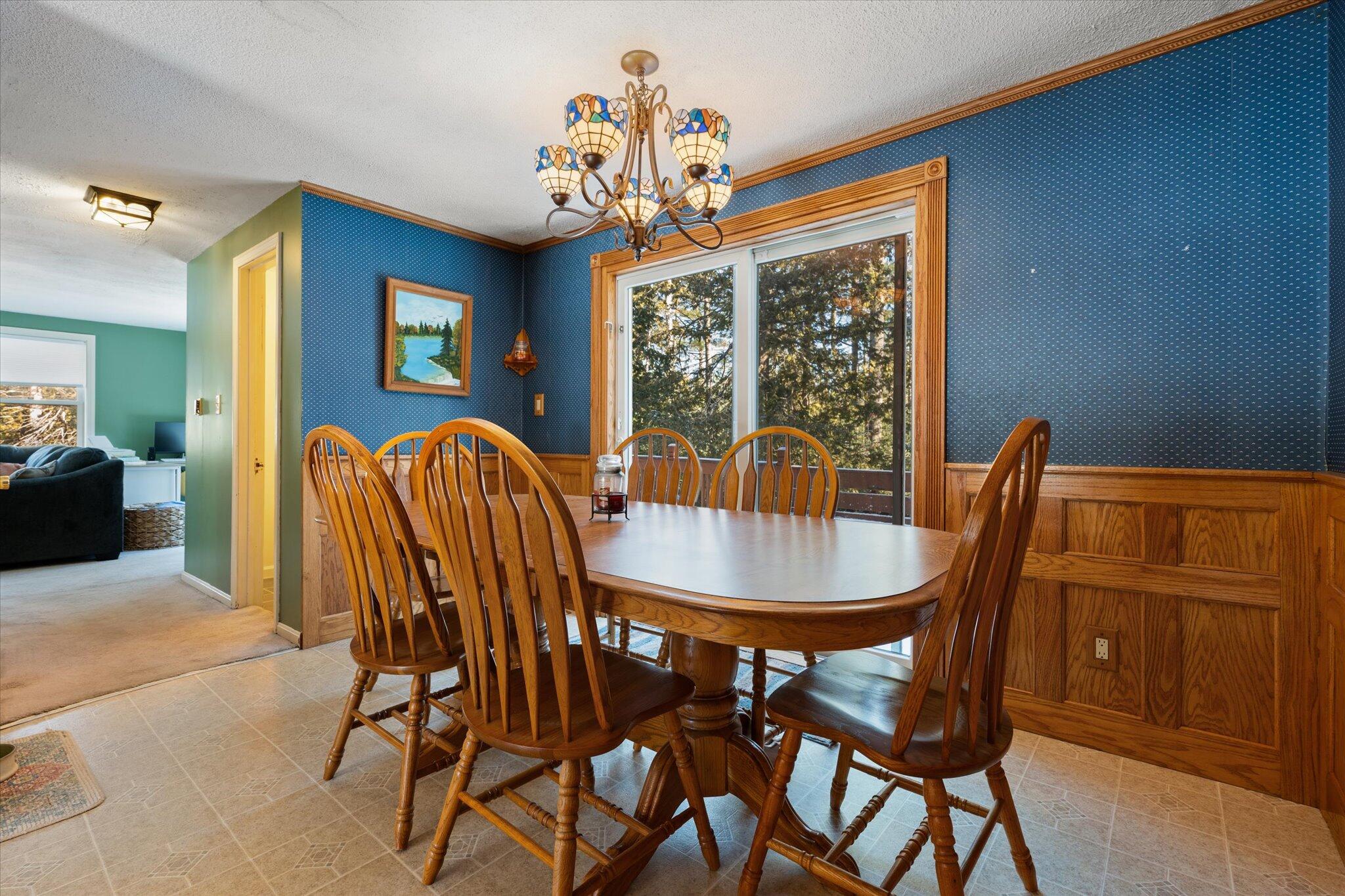 142 Ichabod Lane Hampden, ME 04444 - Photo 19 of 52 11-Dining