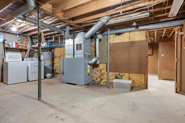 $349,900 | 142 Ichabod Lane, Hampden, ME 04444