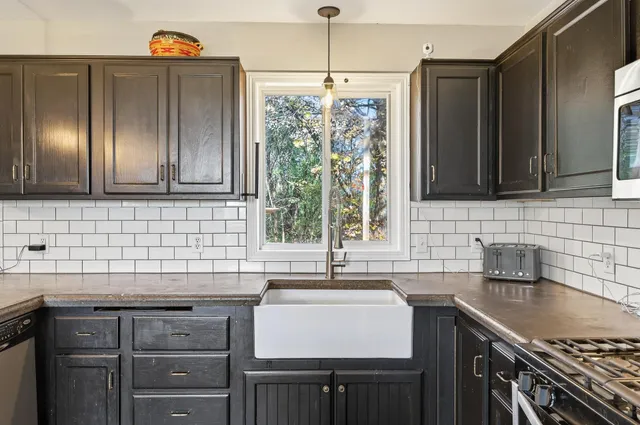 $355,000 | 14904 Highway 10, Elk River, MN 55330