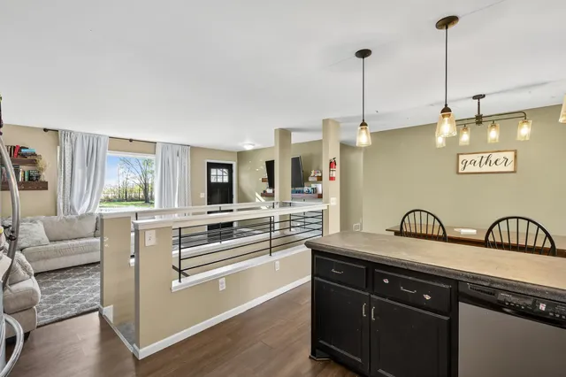 $355,000 | 14904 Highway 10, Elk River, MN 55330