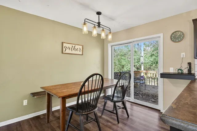 $355,000 | 14904 Highway 10, Elk River, MN 55330