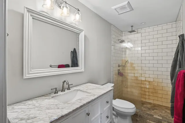 $355,000 | 14904 Highway 10, Elk River, MN 55330