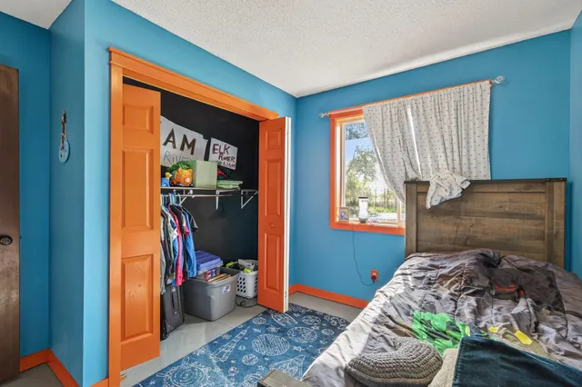 $355,000 | 14904 Highway 10, Elk River, MN 55330