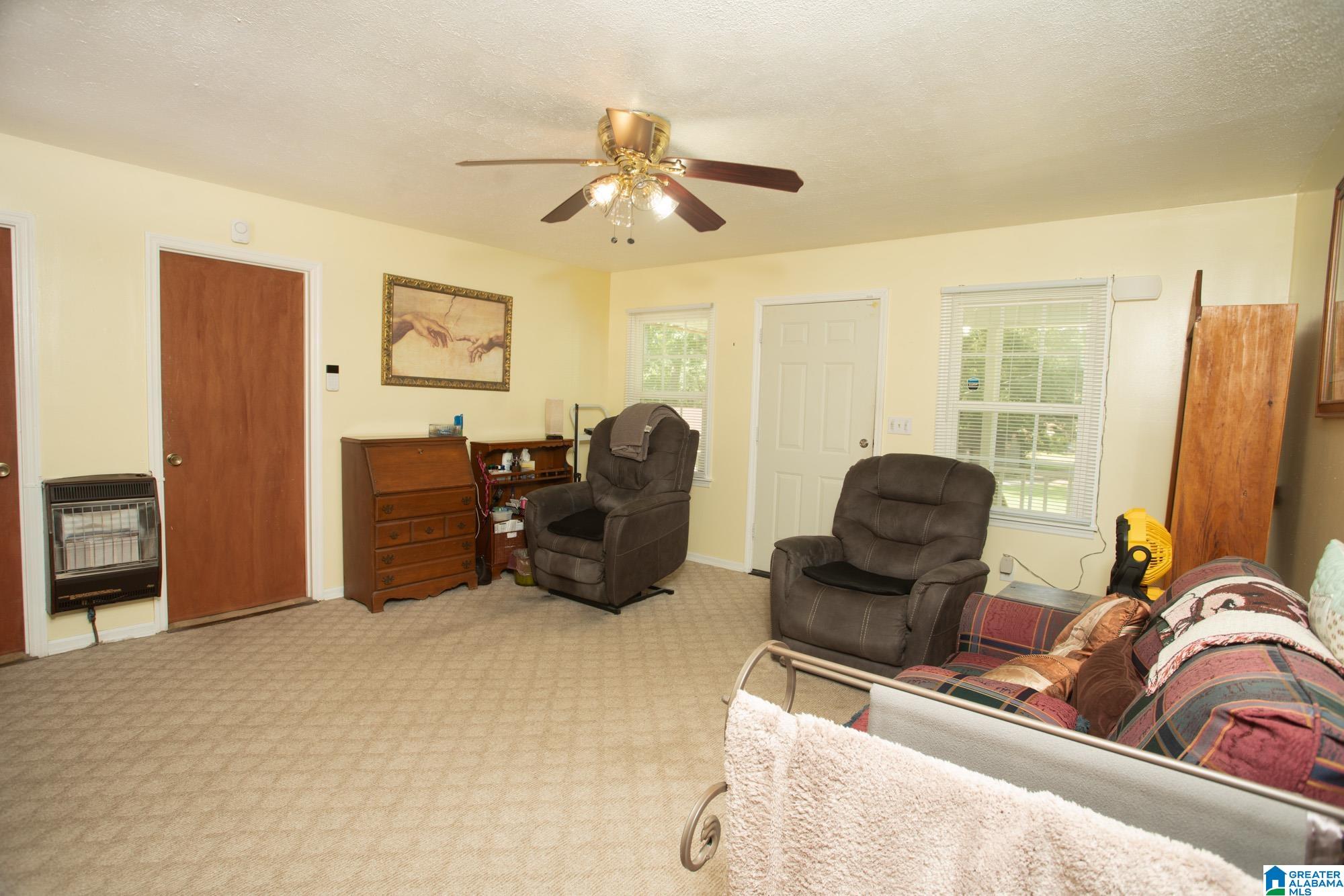 88 Cavender Street Heflin, AL 36264 - Photo 5 of 29