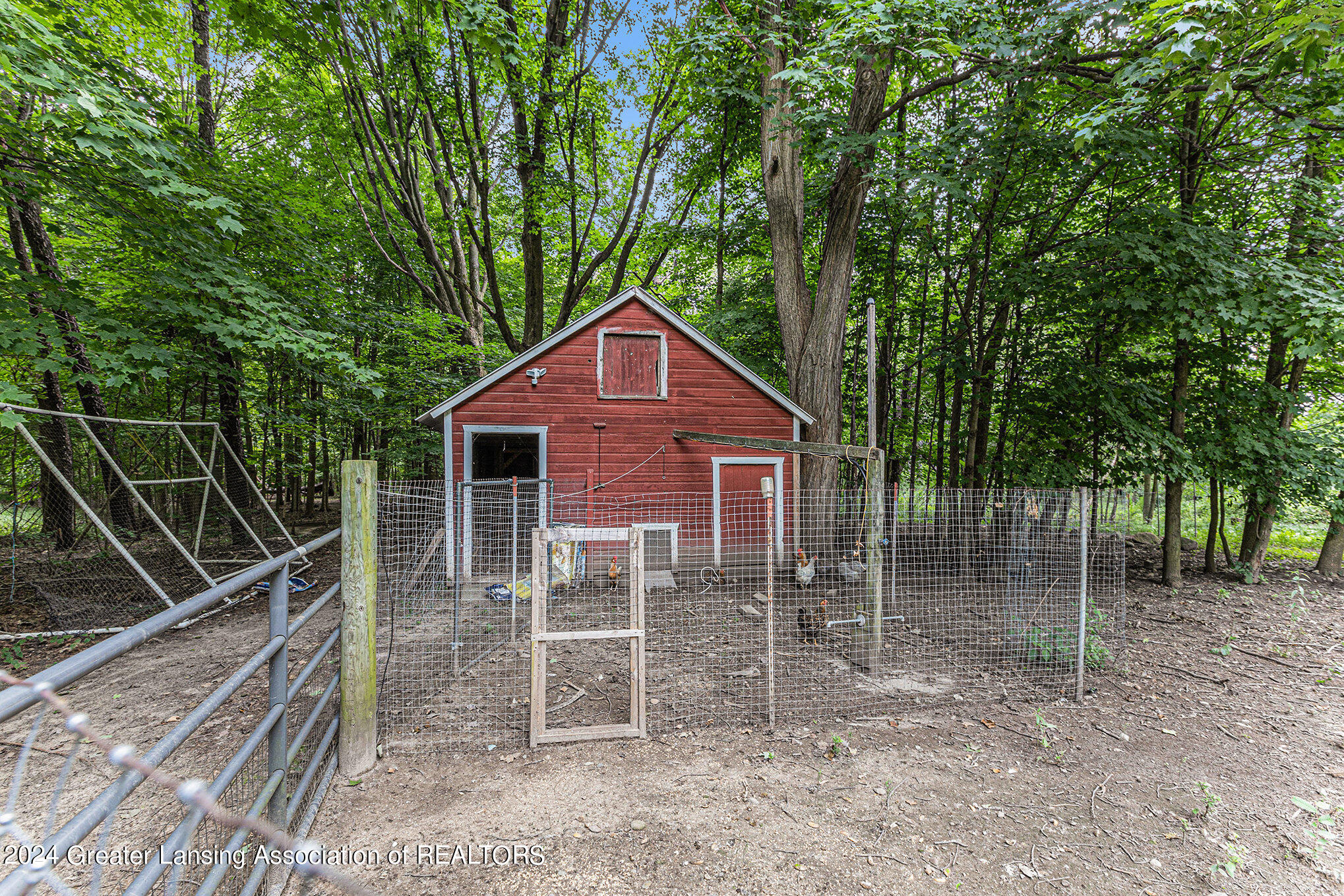 550 Kelly Road Leslie, MI 49251 - Photo 25 of 35 Shed/Coop