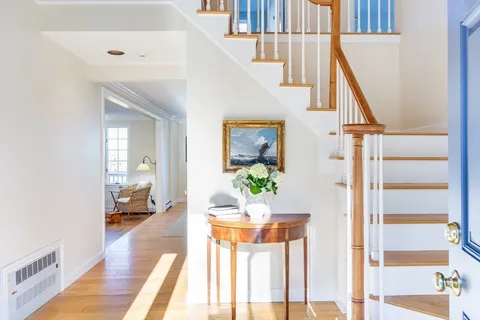 a view of an entryway