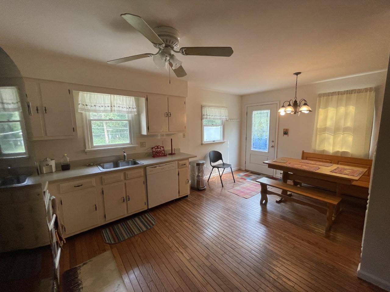 47 Corsons Tavern Road Seaville, NJ 08230 - Photo 5 of 16 Gallery Image 5