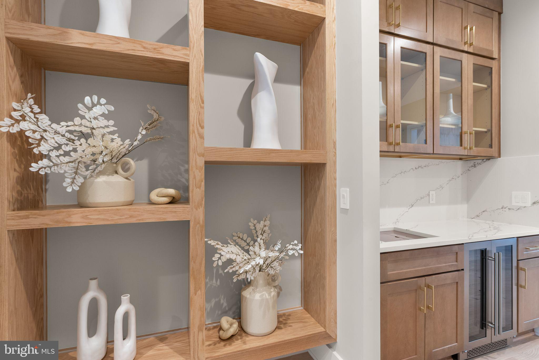 6329 Halsey Road McLean, VA 22101 - Photo 29 of 94 Modern elegance in warm wood tones.