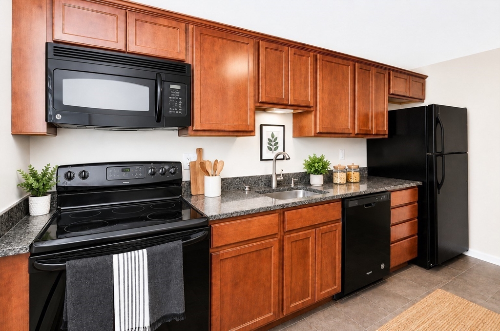 59 Colborne Road, Unit 2 Boston, MA 02135 - Photo 4 of 13