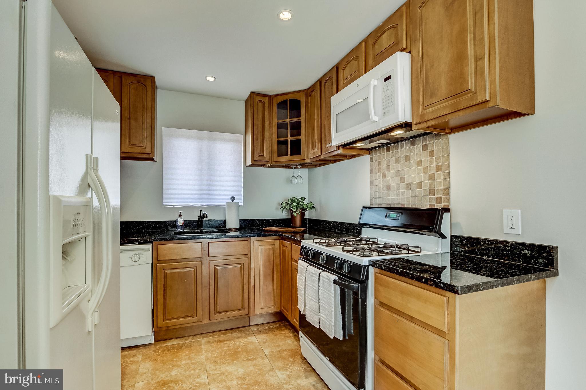 7615 Blue Grass Road Baltimore, MD 21237 - Photo 16 of 54