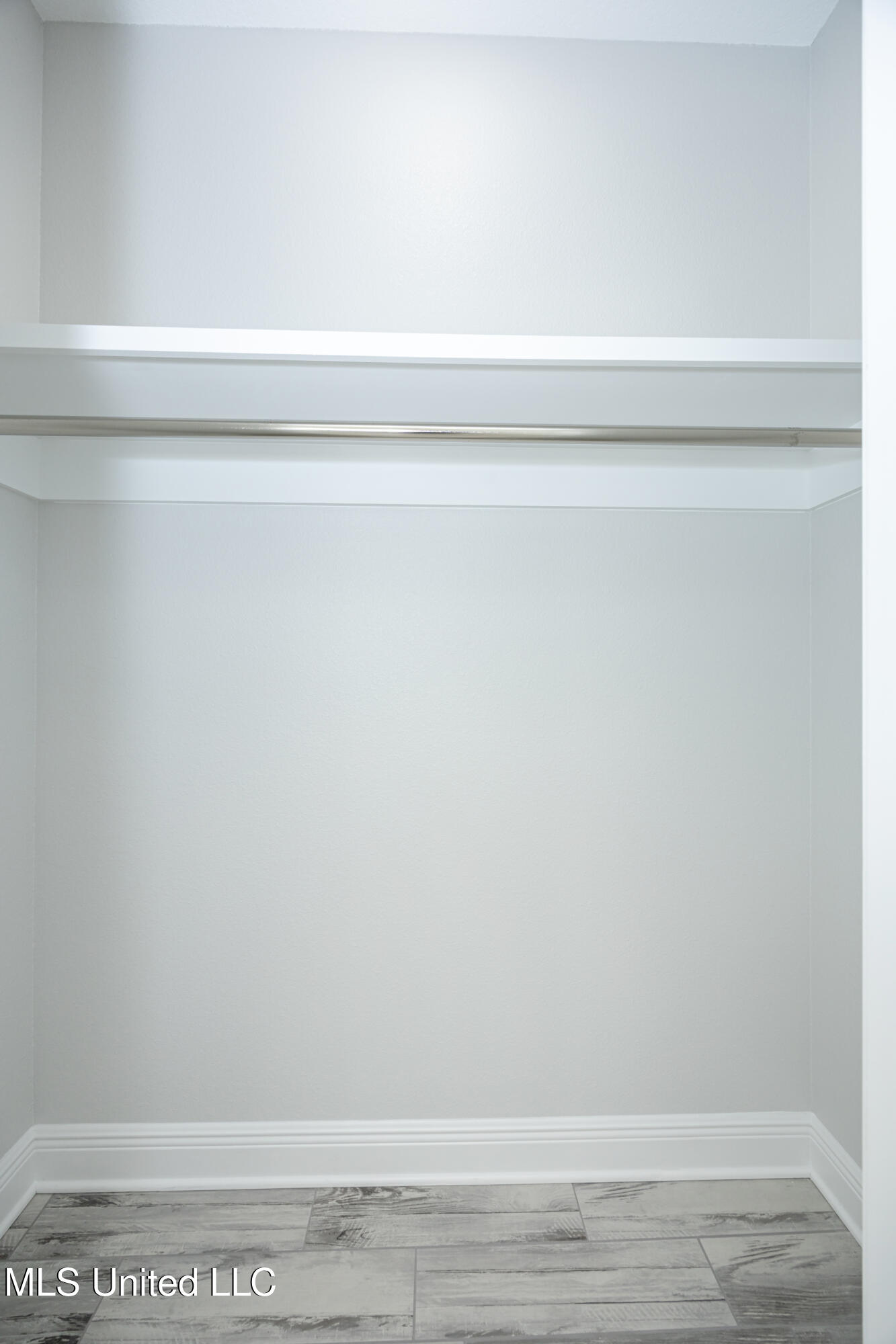 700 Peach Street Ocean Springs, MS 39564 - Photo 43 of 66 IMG_4997