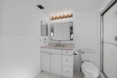 $195,000 | 1036 Hythe B, Unit B, Boca Raton, FL 33434