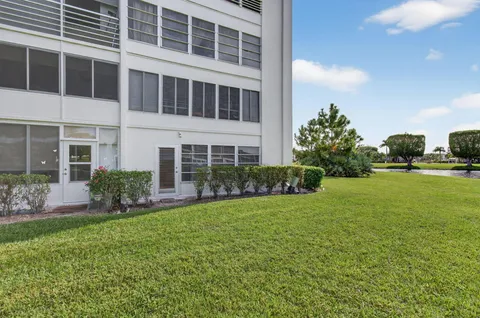 $195,000 | 1036 Hythe B, Unit B, Boca Raton, FL 33434
