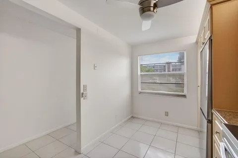 $195,000 | 1036 Hythe B, Unit B, Boca Raton, FL 33434