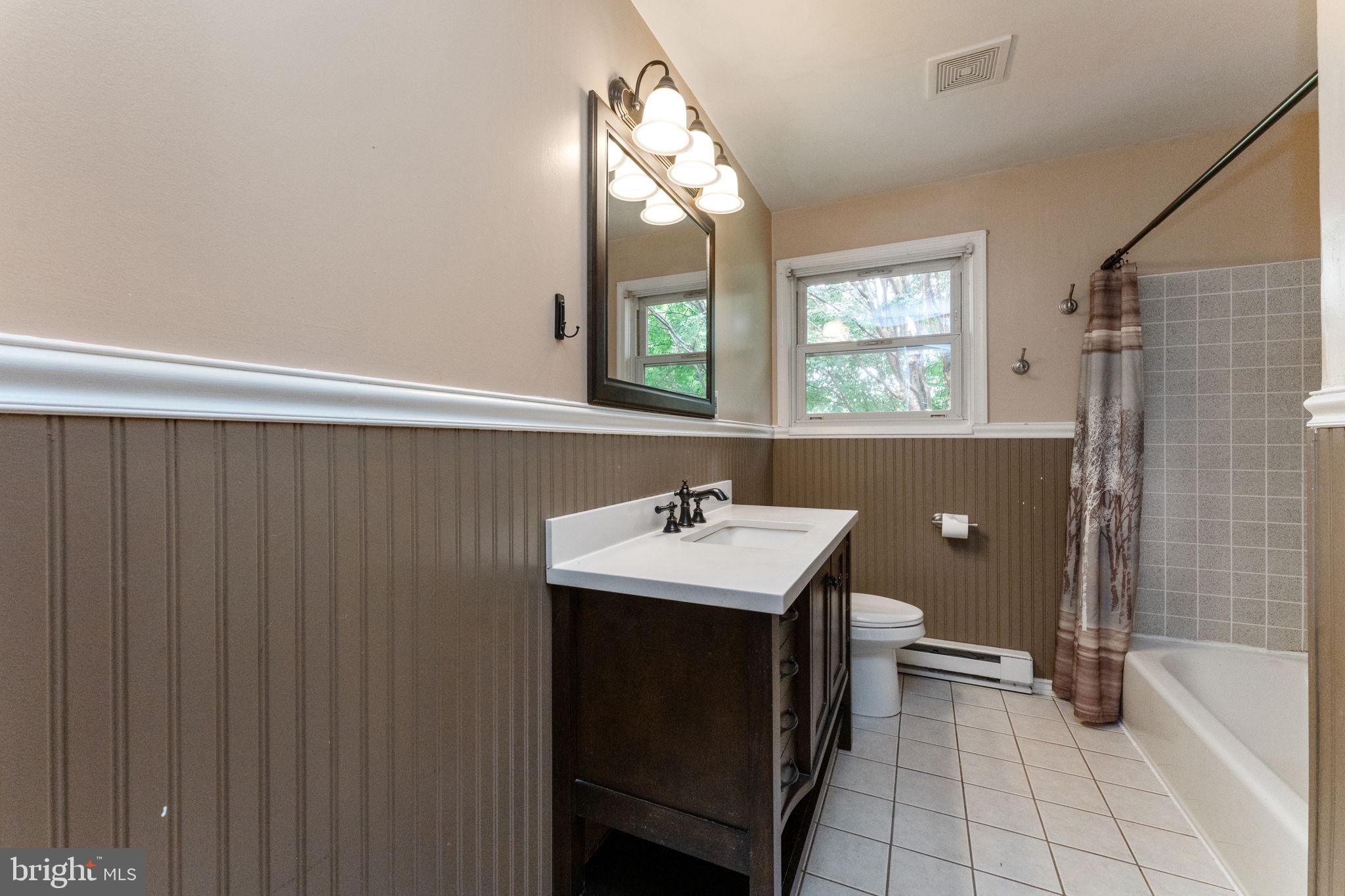 1618 Branch Road Perkasie, PA 18944 - Photo 23 of 32