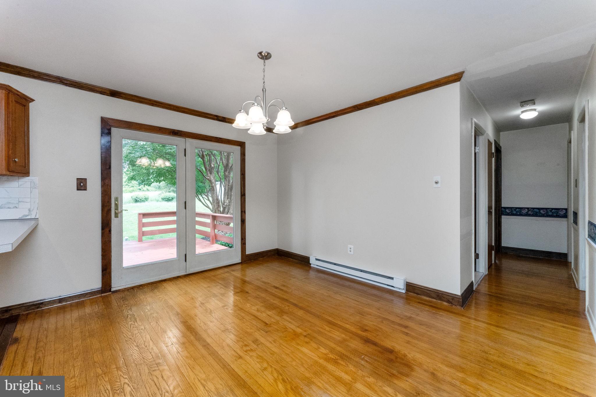 1618 Branch Road Perkasie, PA 18944 - Photo 7 of 32