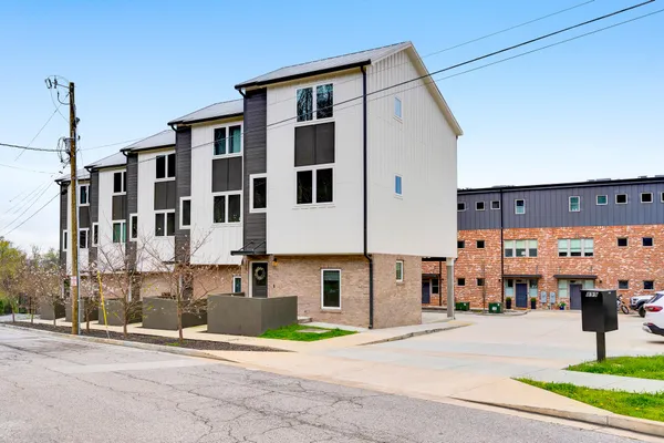 $499,500 | 724 West Bell Avenue, Unit 118, Chattanooga, TN 37405