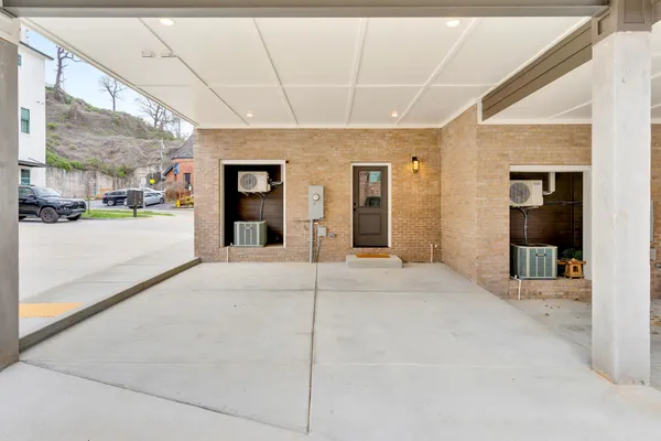 $489,500 | 724 West Bell Avenue, Unit 118, Chattanooga, TN 37405