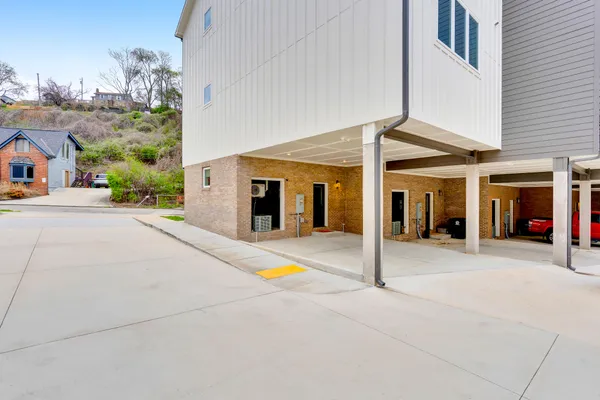 $489,500 | 724 West Bell Avenue, Unit 118, Chattanooga, TN 37405