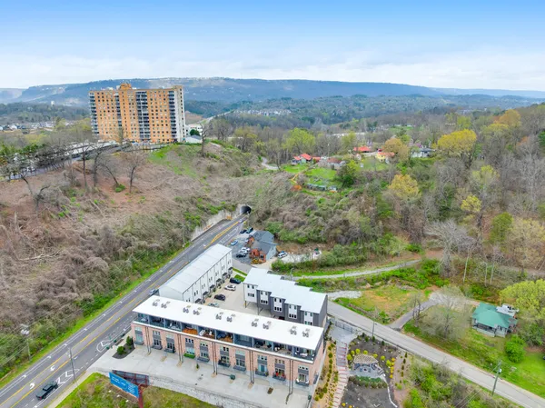 $489,500 | 724 West Bell Avenue, Unit 118, Chattanooga, TN 37405