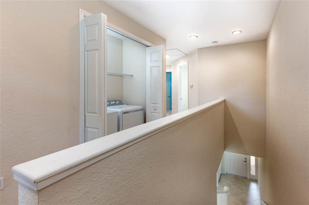 571 Southwest Glen Crest Way Stuart, FL 34997 - Photo 15 of 32