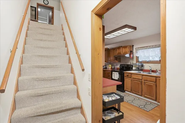 $409,900 | 2 Wrisley Street, Essex Junction, VT 05452