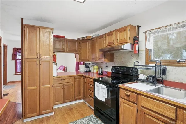 $409,900 | 2 Wrisley Street, Essex Junction, VT 05452