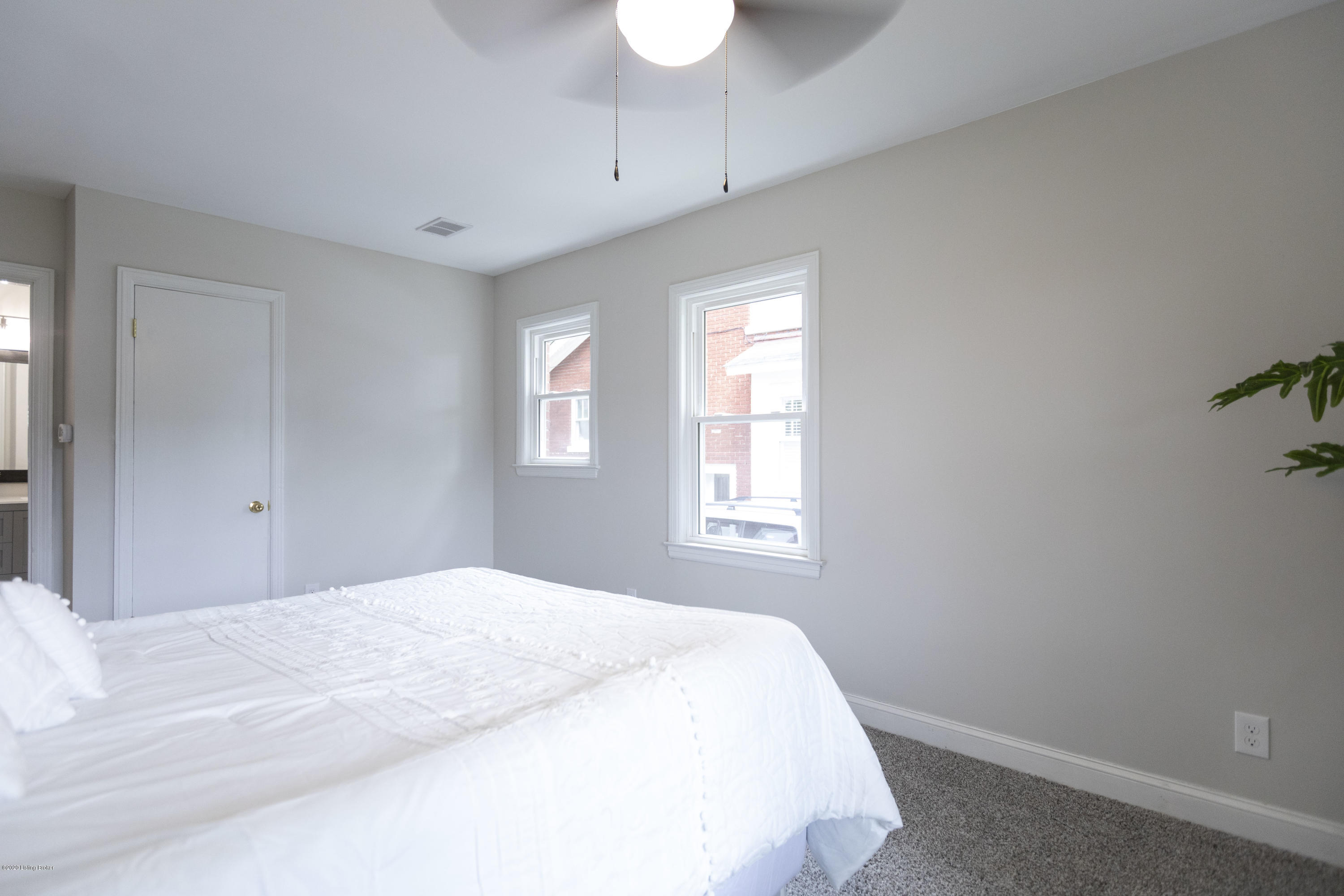 2917 Beaumont Road Louisville, KY 40205 - Photo 11 of 25 Master Bedroom
