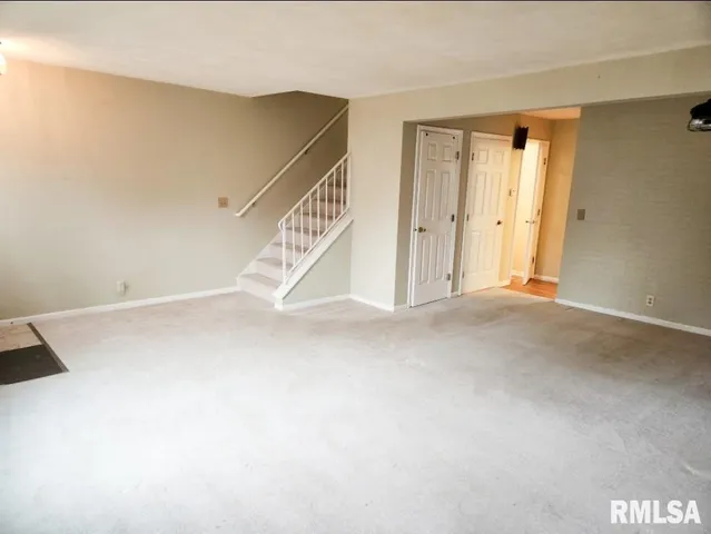 $159,900 | 4333 West Shawnda Court, Peoria, IL 61615