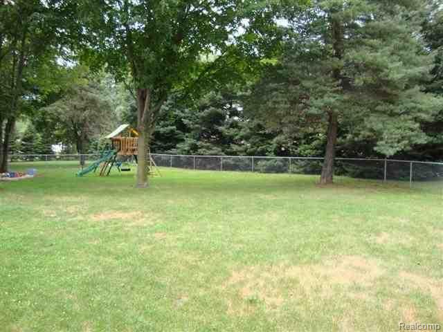 18805 32 Mile Road Armada, MI 48005 - Photo 14 of 16 14