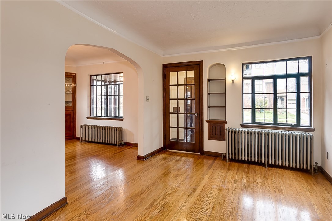 18012 Maplecliff Road Cleveland, OH 44119 - Photo 2 of 23 Architectural details and thoughtful design...
