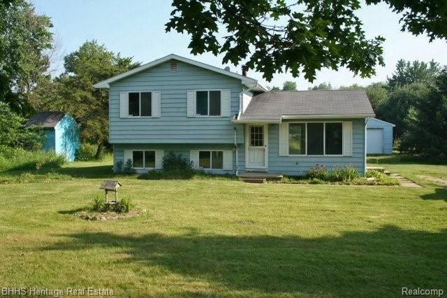 4690 West Bruff Road Fowlerville, MI 48836 - Photo 1 of 16 Front of House