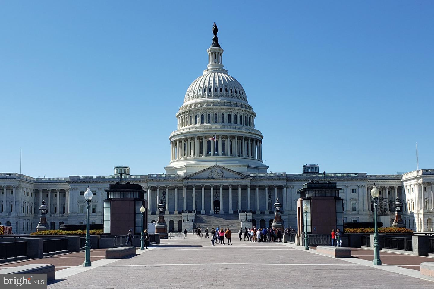 80 15th Street Northeast, Unit 80 Washington, DC 20002 - Photo 27 of 28 US Capitol Walking Distance