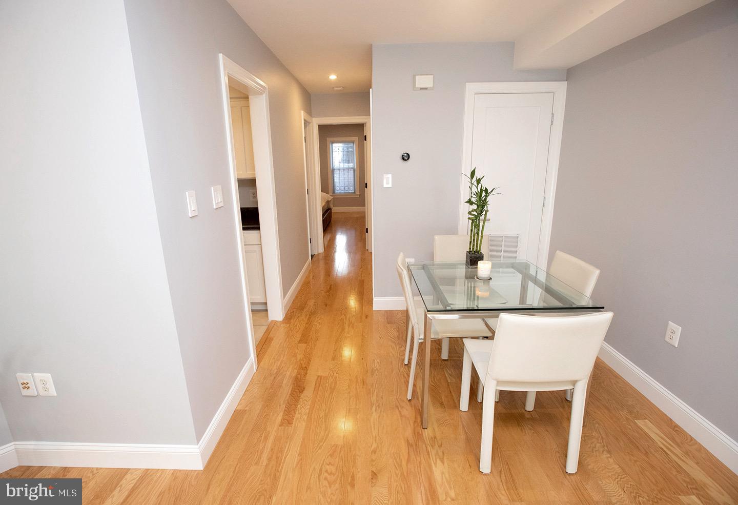 80 15th Street Northeast, Unit 80 Washington, DC 20002 - Photo 6 of 28 Dining Area