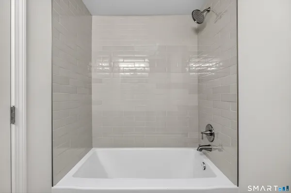 $499,000 | 37 Hewitt Road, Unit B6, Stonington, CT 06355