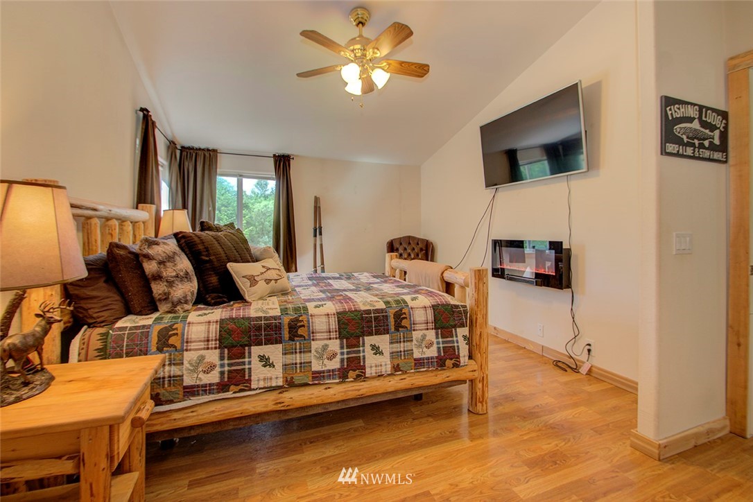 238 Oxbow Road Woodland, WA 98674 - Photo 12 of 25 Gallery Image 12